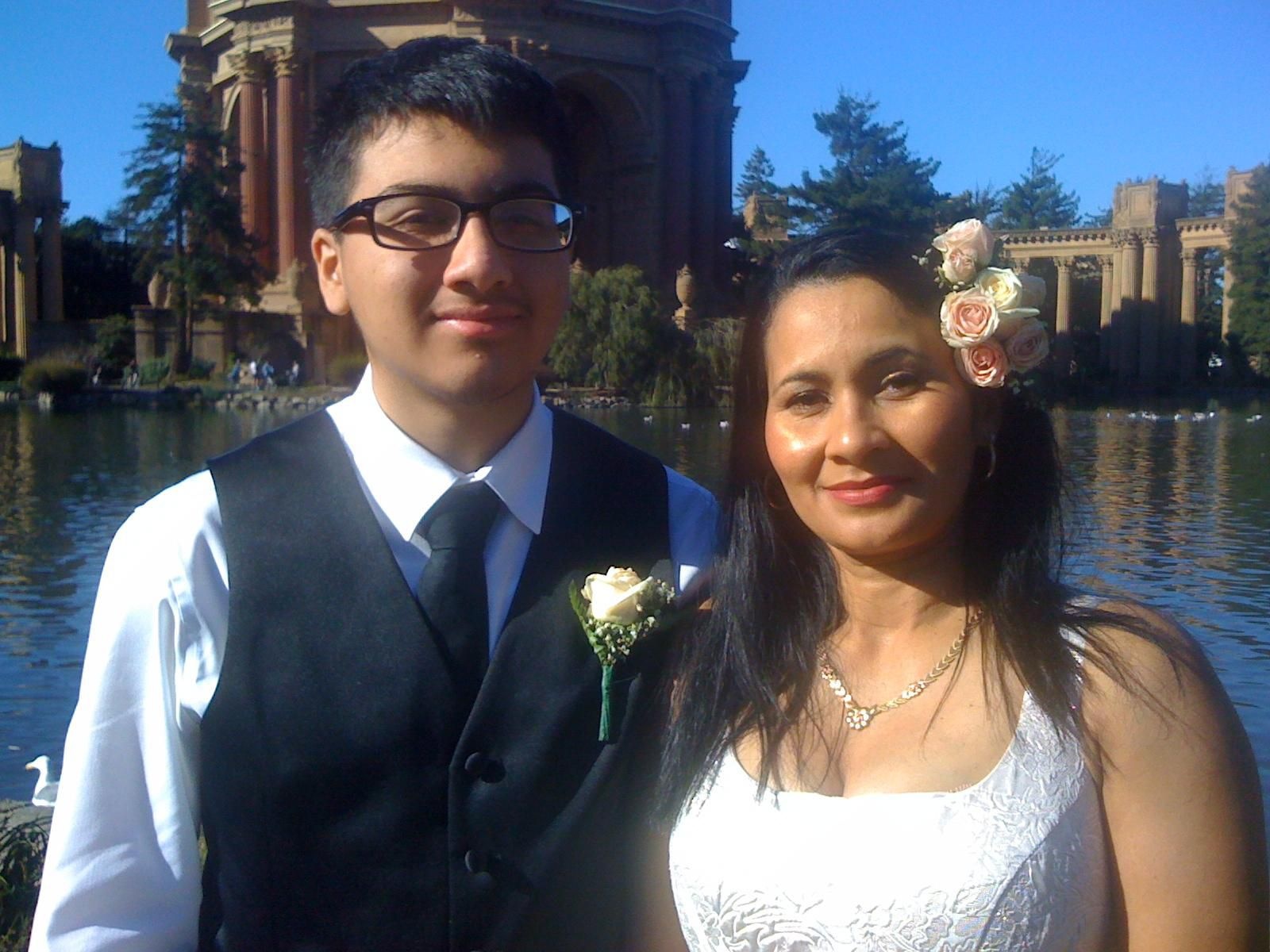 Camera tren iPhone X va iPhone 2G anh 3