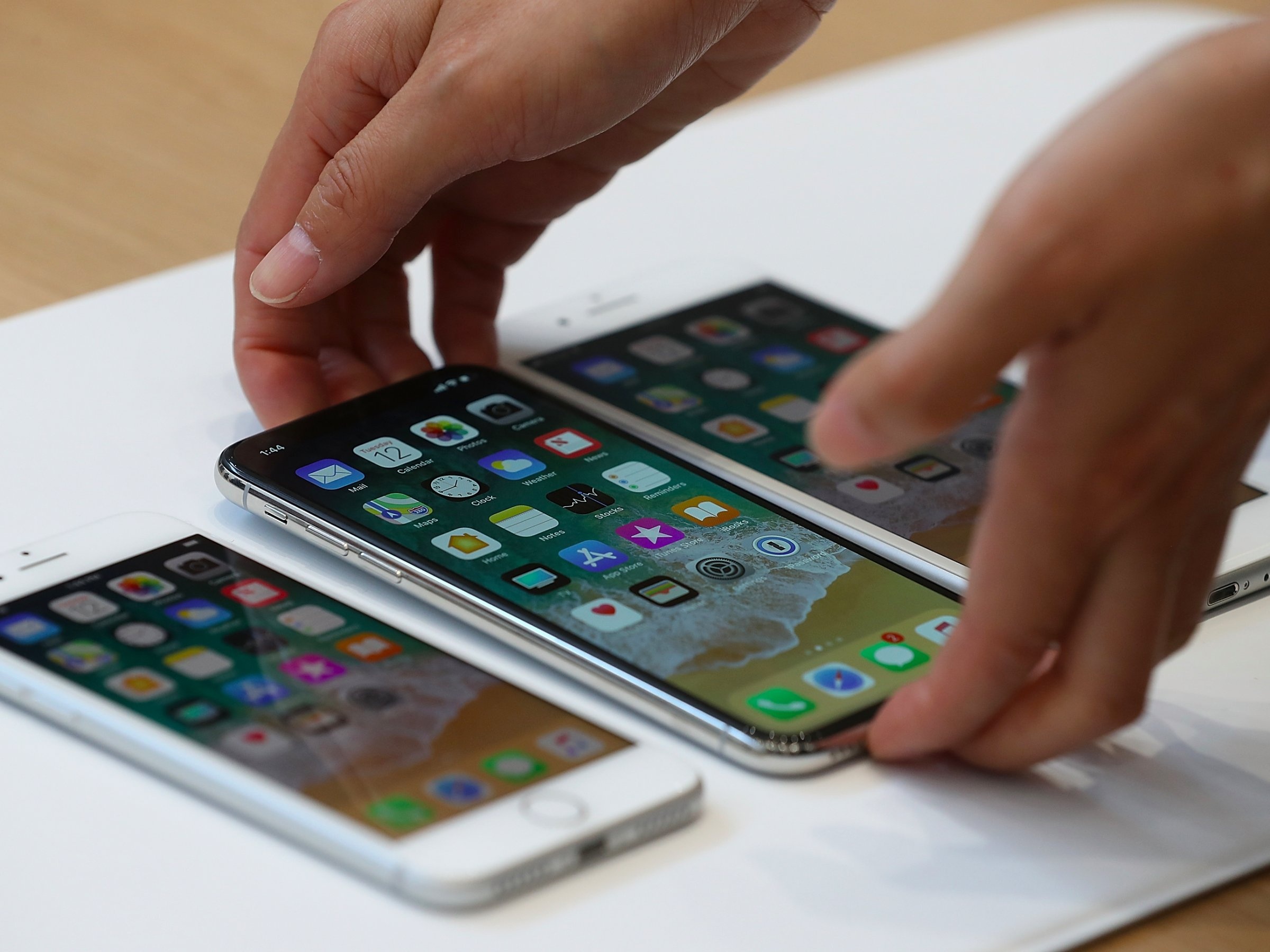 iPhone X qua dat de mua anh 1