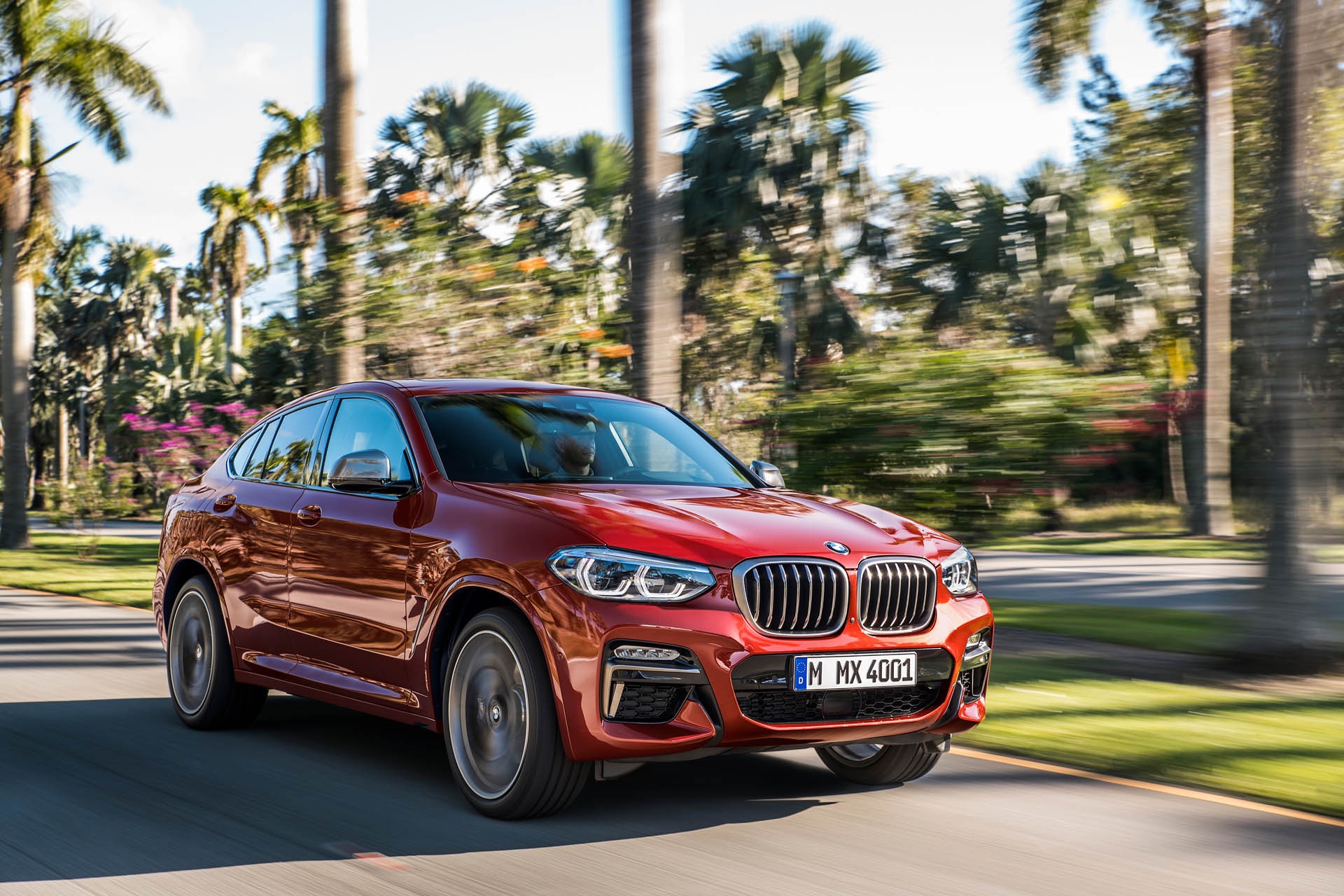 Anh BMW X4 2019 sap ra mat, gia tu 50.450 USD hinh anh