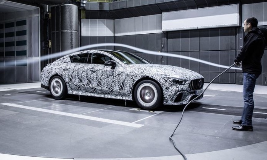 Hinh dang Mercedes-AMG GT4 sap ra mat hinh anh