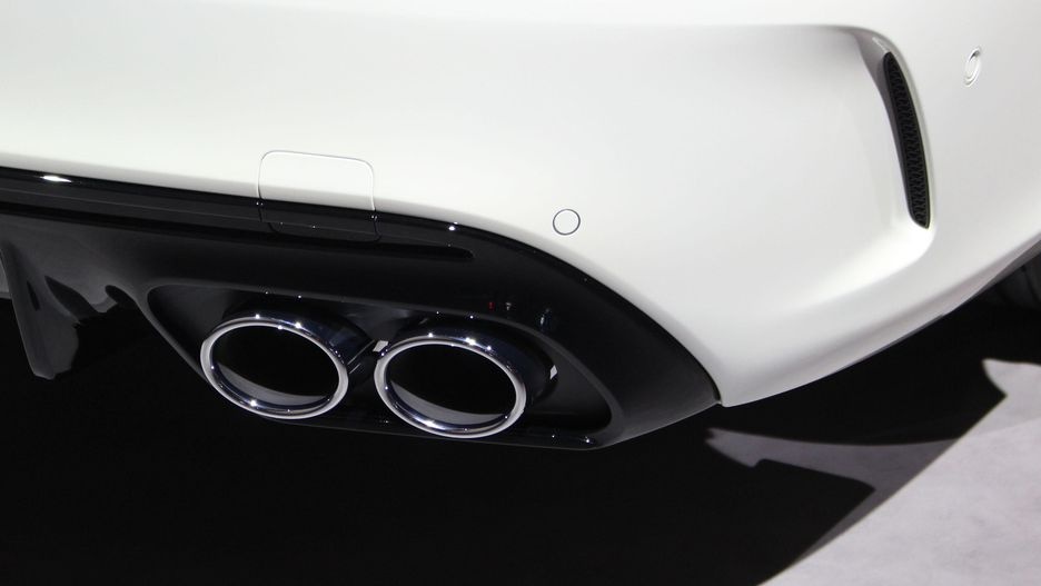 Mercedes-AMG C43 phien ban nang cap anh 2