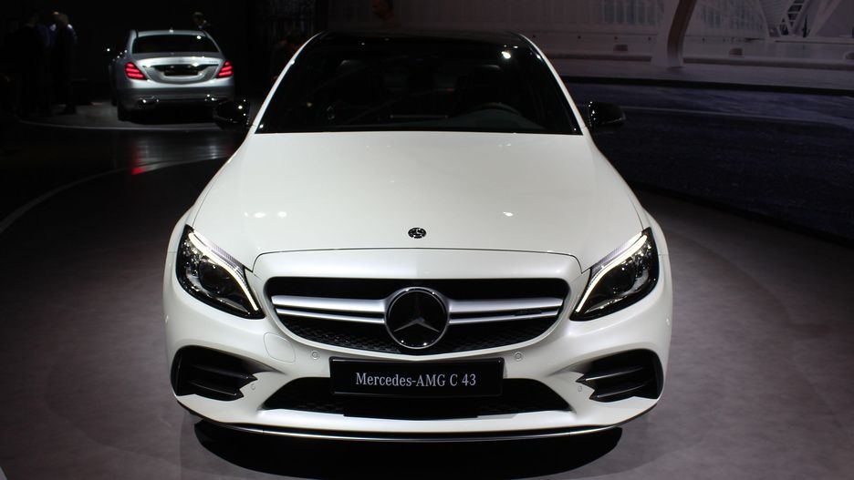 Mercedes-AMG C43 phien ban nang cap anh 4