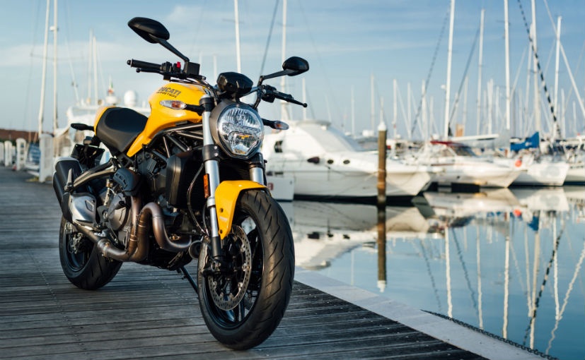 Ducati Monster 821 ban 2018 gia hon 14.200 USD tai An Do hinh anh