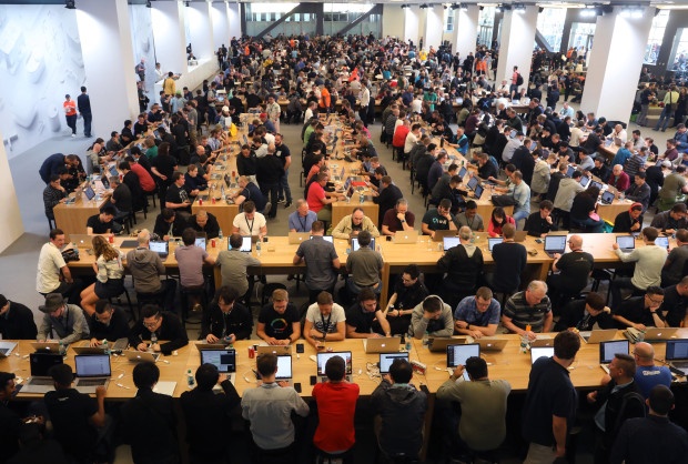 Apple han che su dung iPhone anh 3