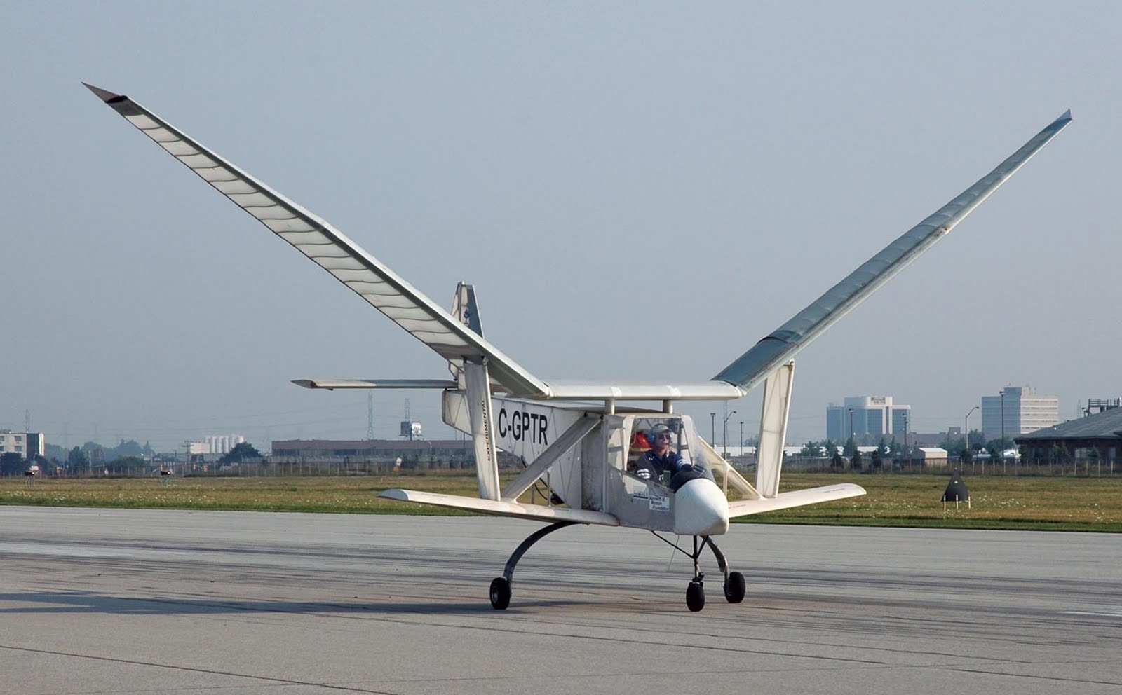 Nhung thiet ke may bay ky la anh 8