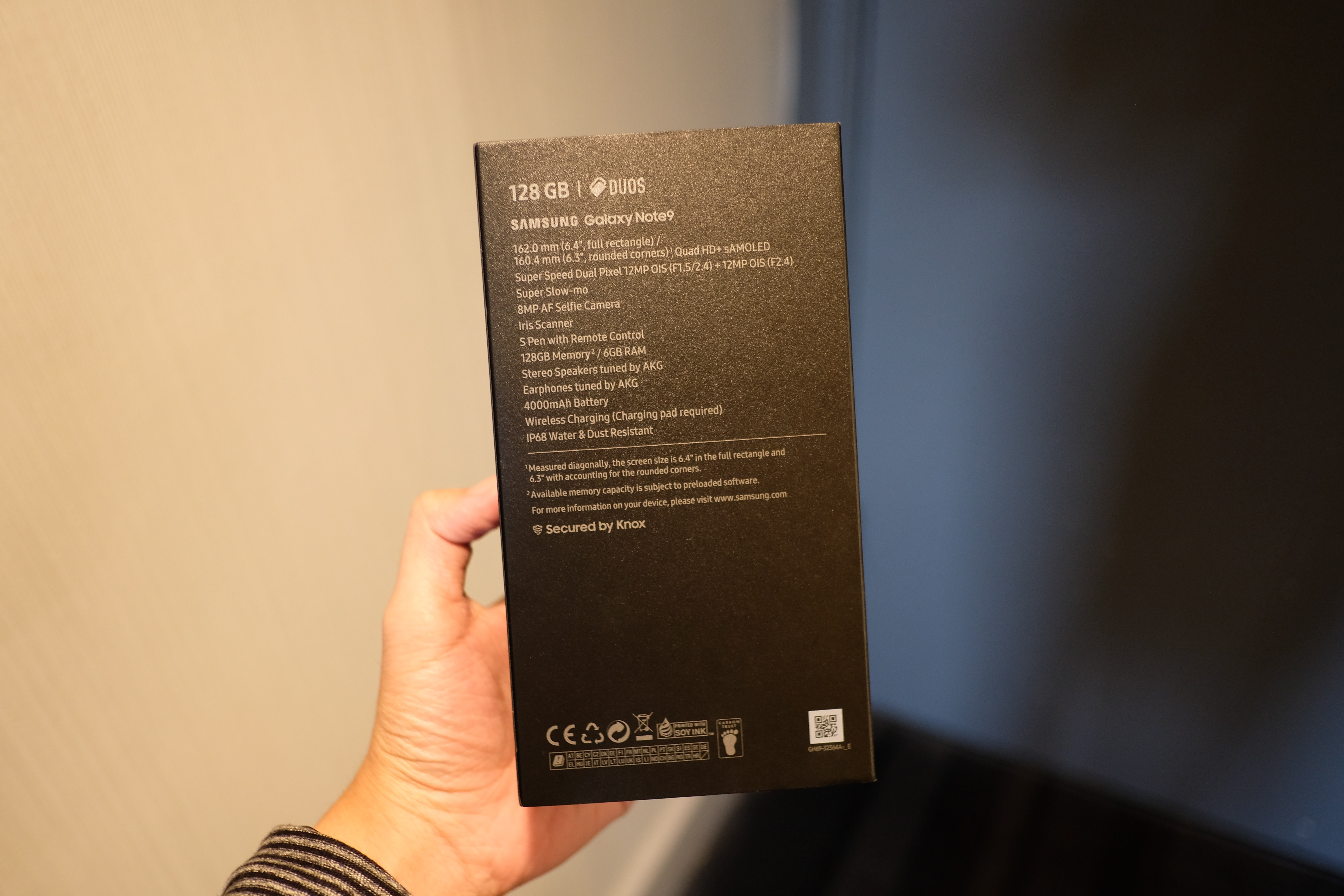 Mo hop Galaxy Note9 anh 2