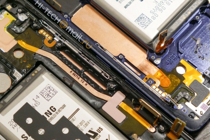 Bên trong Galaxy Note9 ảnh 2 Ben trong Galaxy Note9 anh 2