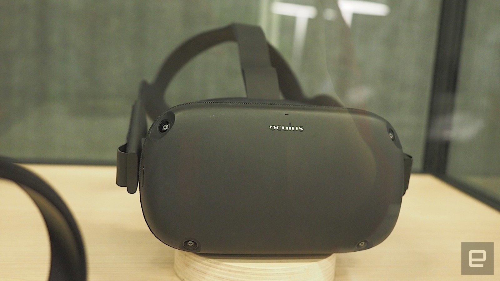 Facebook gioi thieu kinh VR Oculus Quest anh 6