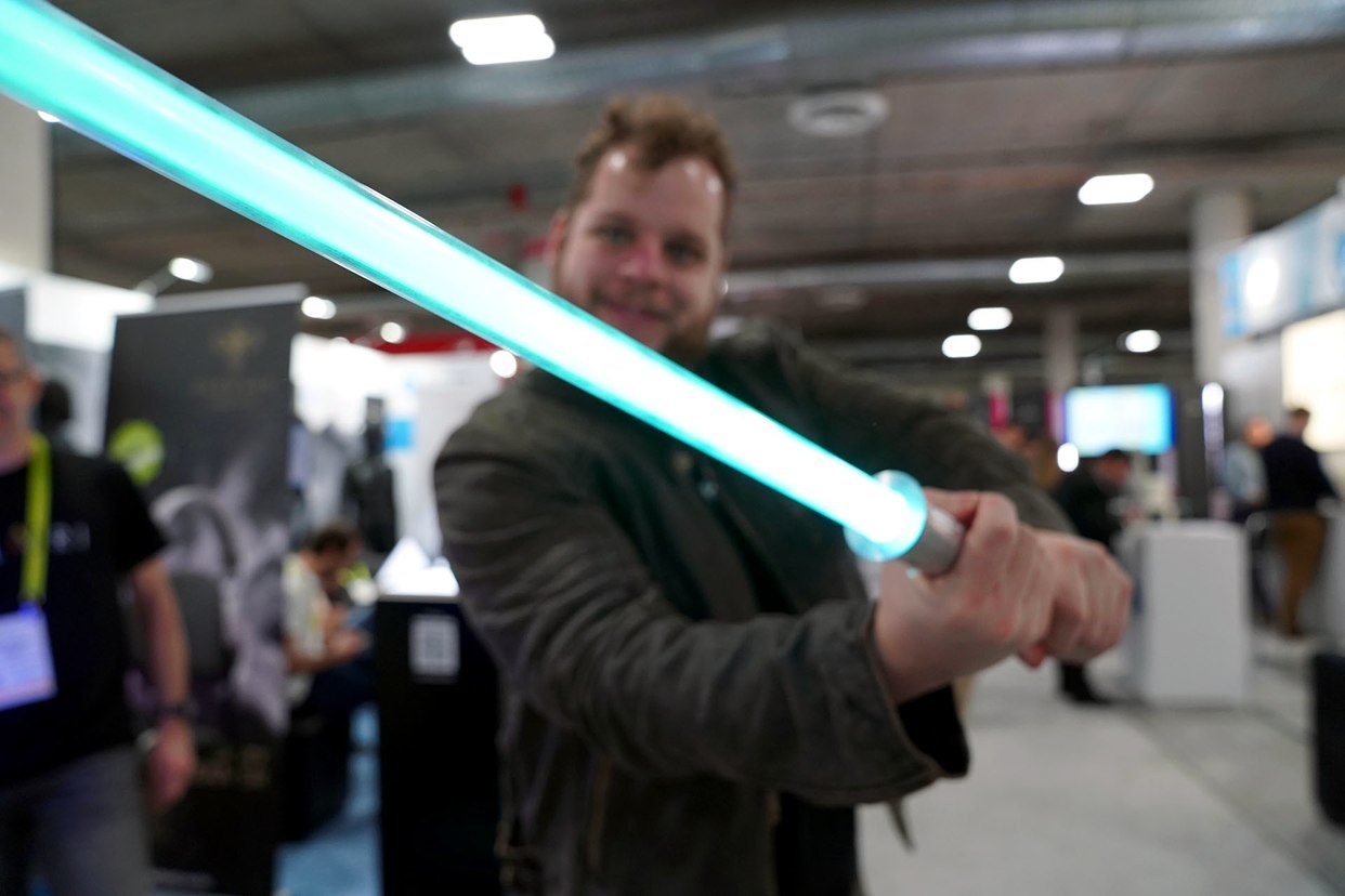 Guom anh sang va nhung mon do cong nghe co the ban chua tung gap hinh anh