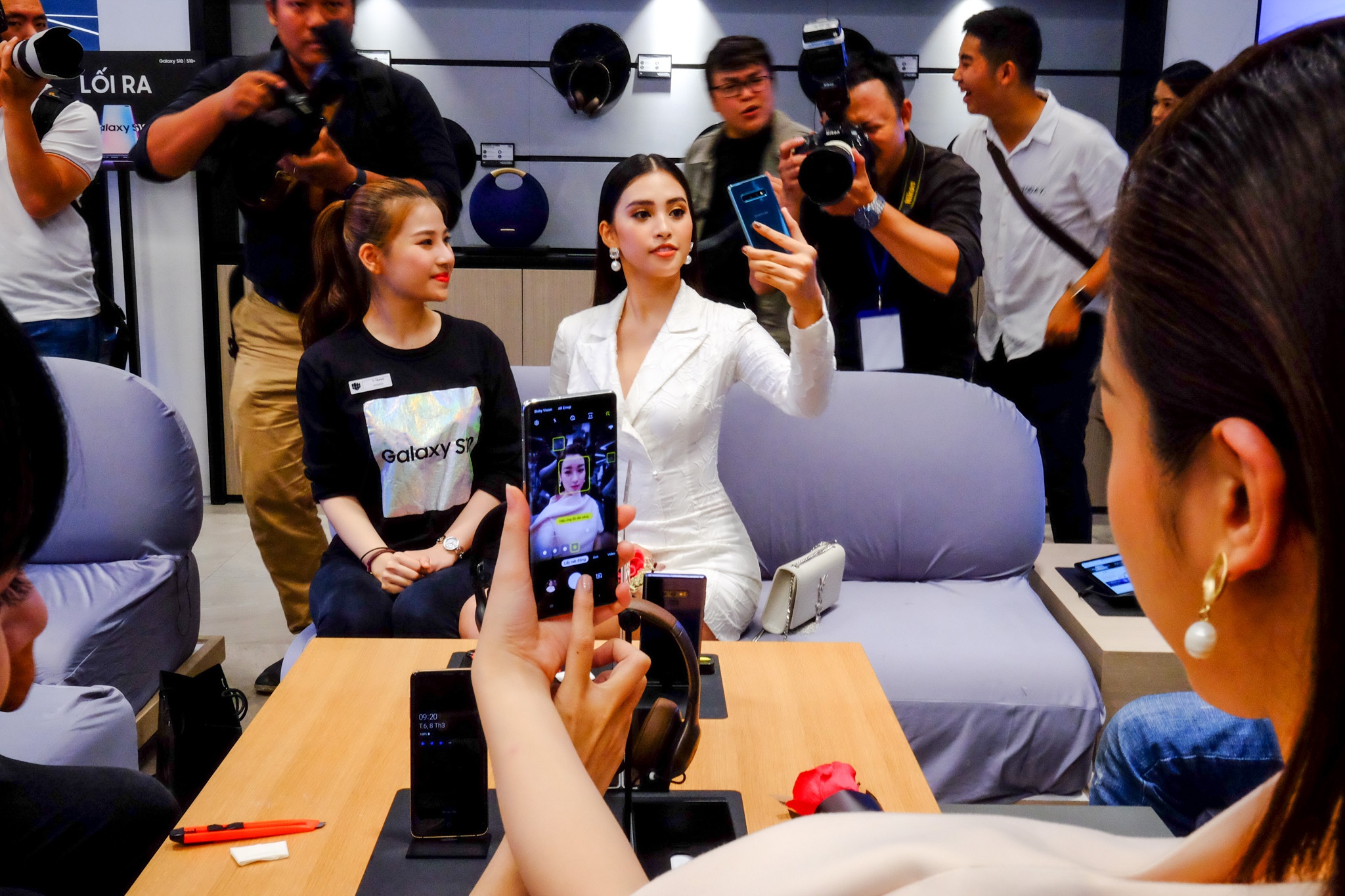 Galaxy S10 mo ban anh 7