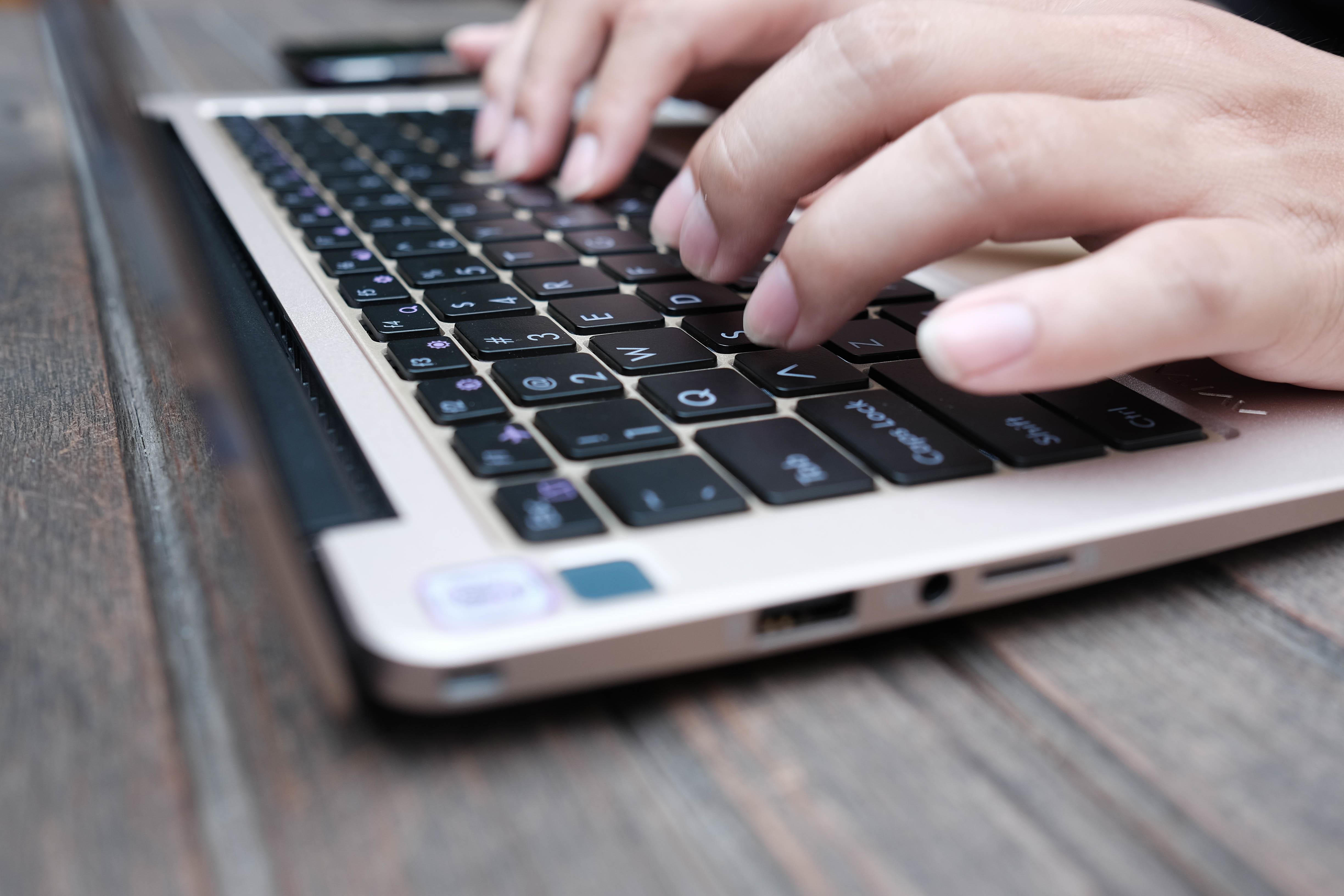 Laptop Liber cua Avita gioi thieu tai Viet Nam anh 4