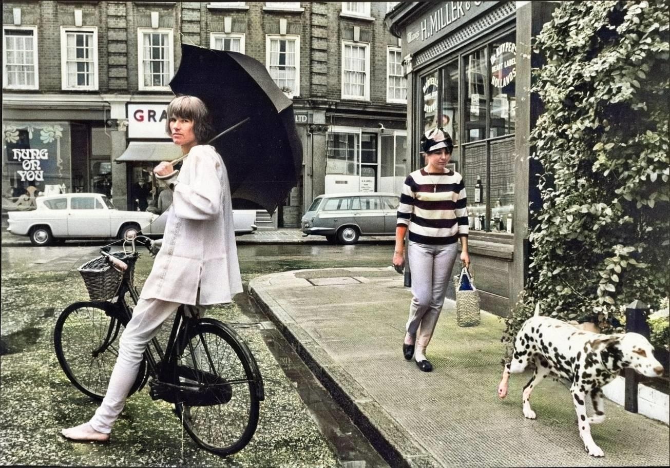 AI bien anh trang den thanh anh mau anh 20