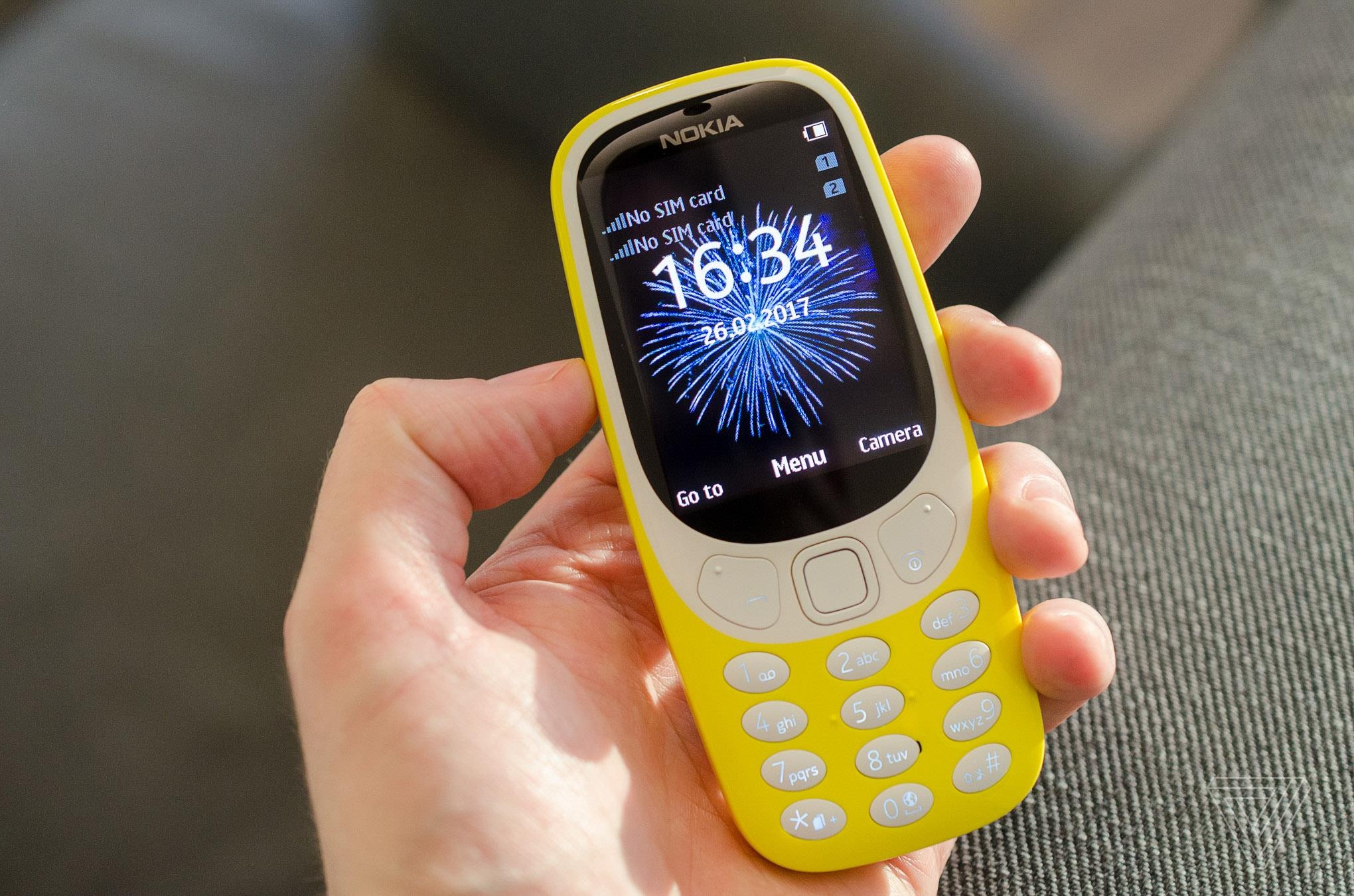 Điện thoại cục gach nhái Nokia 3310 ảnh 2 Dien thoai cuc gach nhai Nokia 3310 anh 2