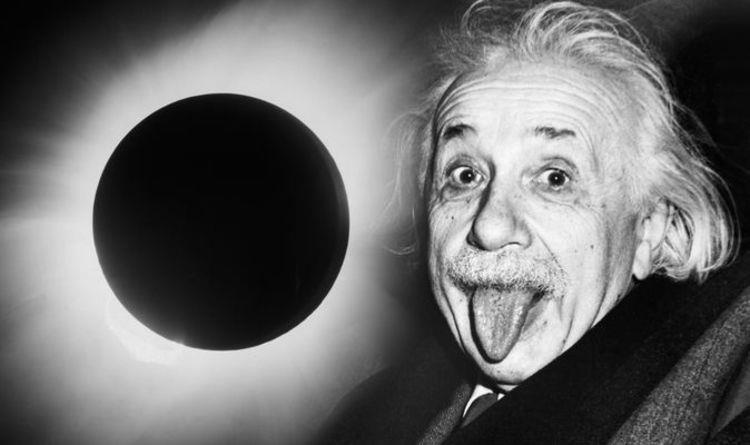 100 nam truoc, nhat thuc da bien Einstein thanh ngoi sao hinh anh