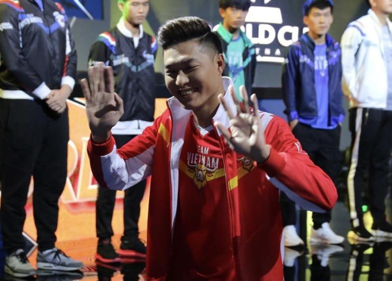 Gau Team Flash: 'Toi va Khien van la ban be tot cua nhau' hinh anh