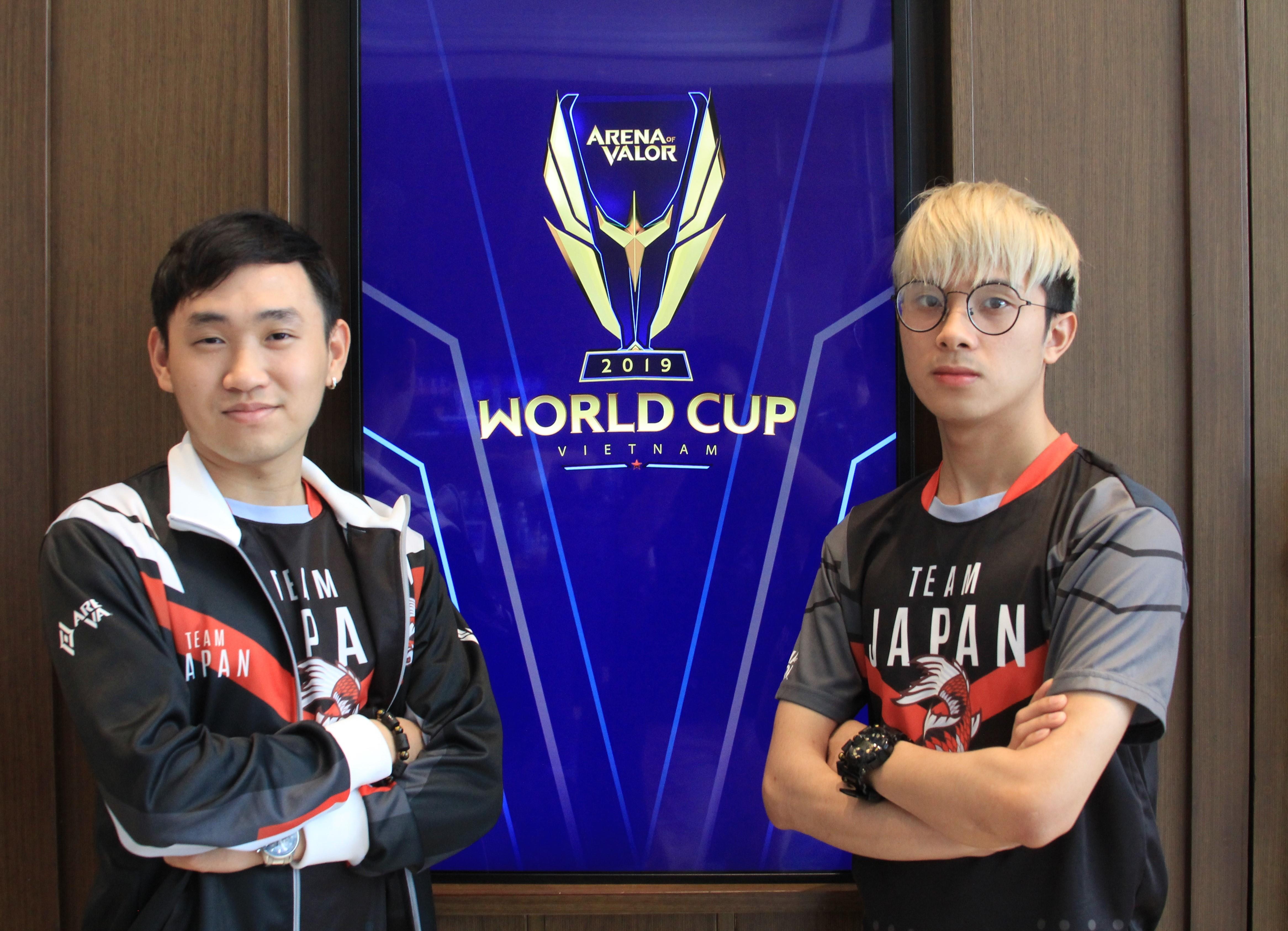 Gap Sota va Kirito, 2 game thu Lien Quan VN khoac ao tuyen Nhat Ban hinh anh