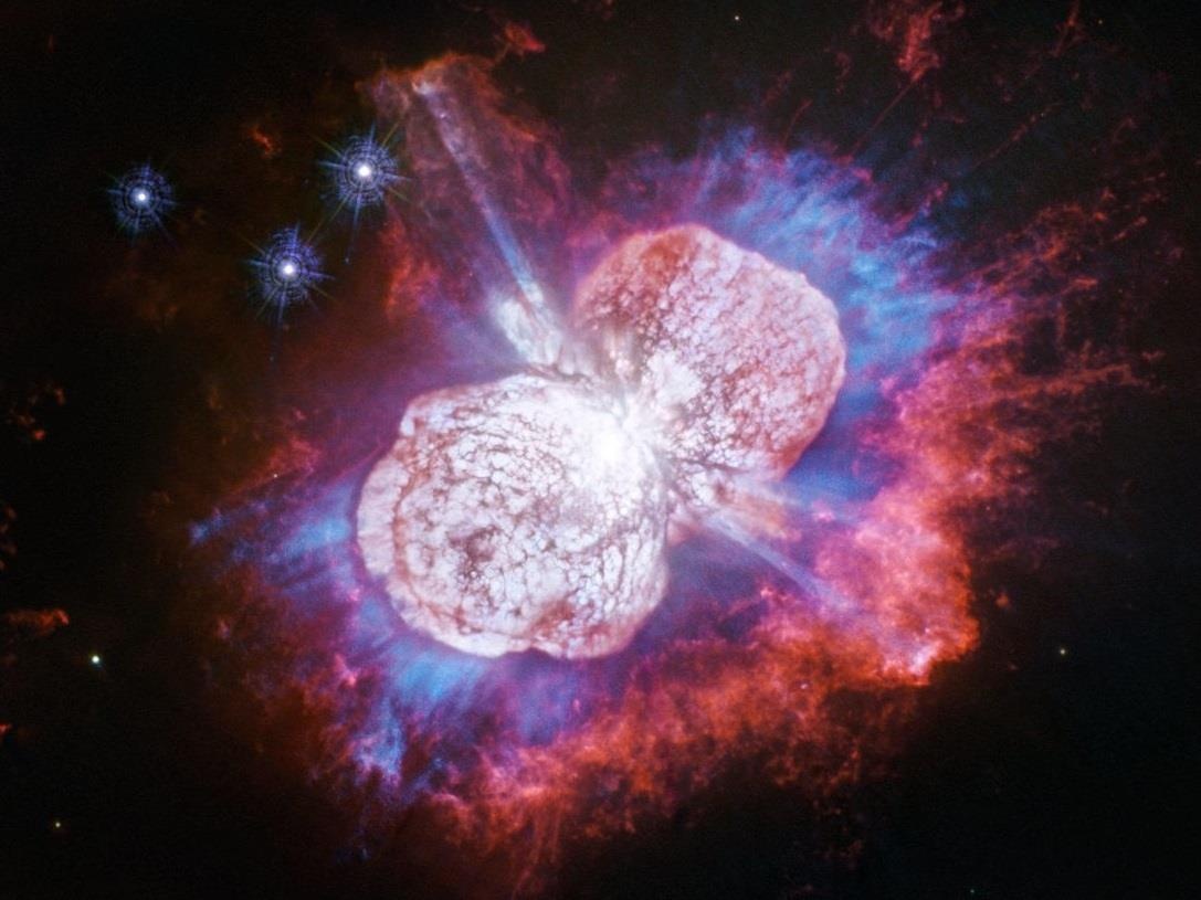 He thong sao Eta Carinae dang bung no anh 1