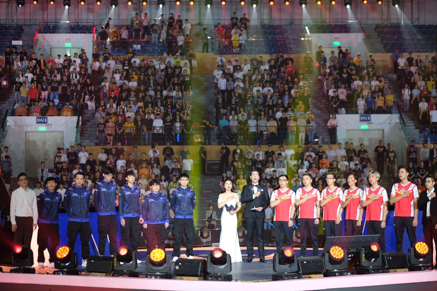 Chung ket Lien quan the gioi AWC 2019 anh 10