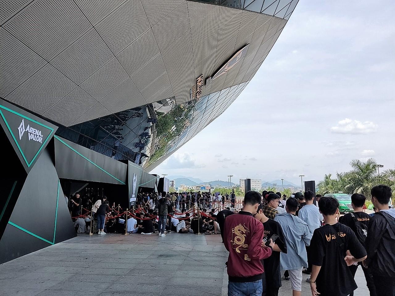 Chung ket Lien quan the gioi AWC 2019 anh 1