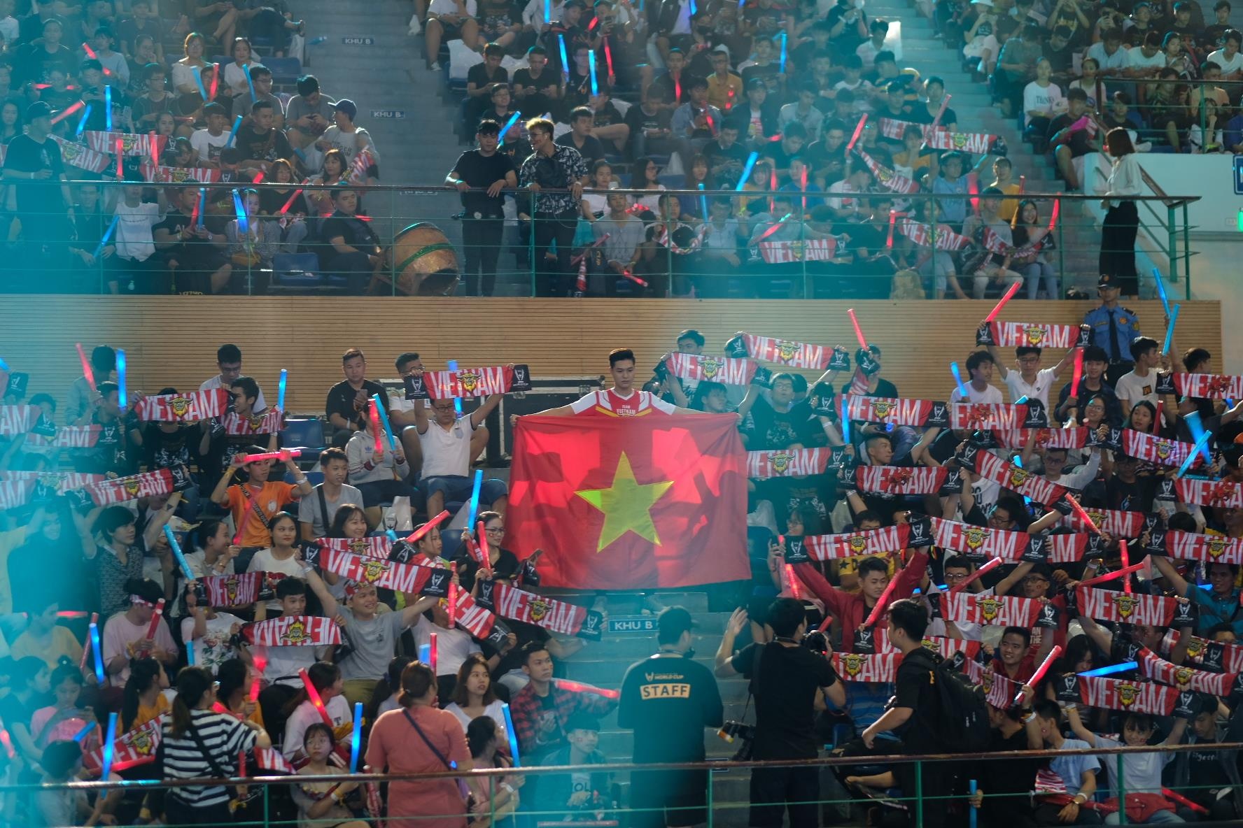 Chung ket Lien quan the gioi AWC 2019 anh 9