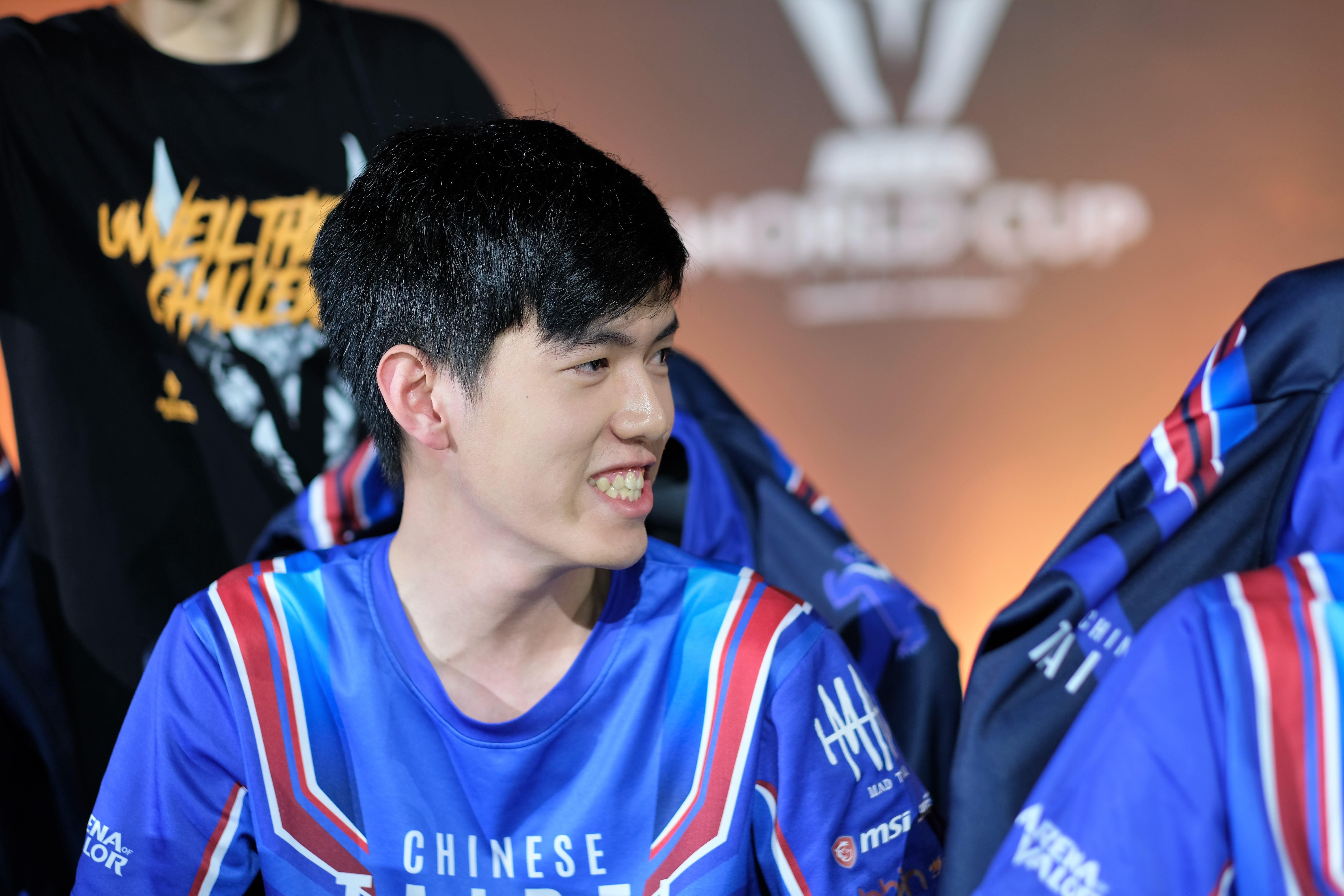 Chung ket Lien quan Mobile AWC 2019 anh 3