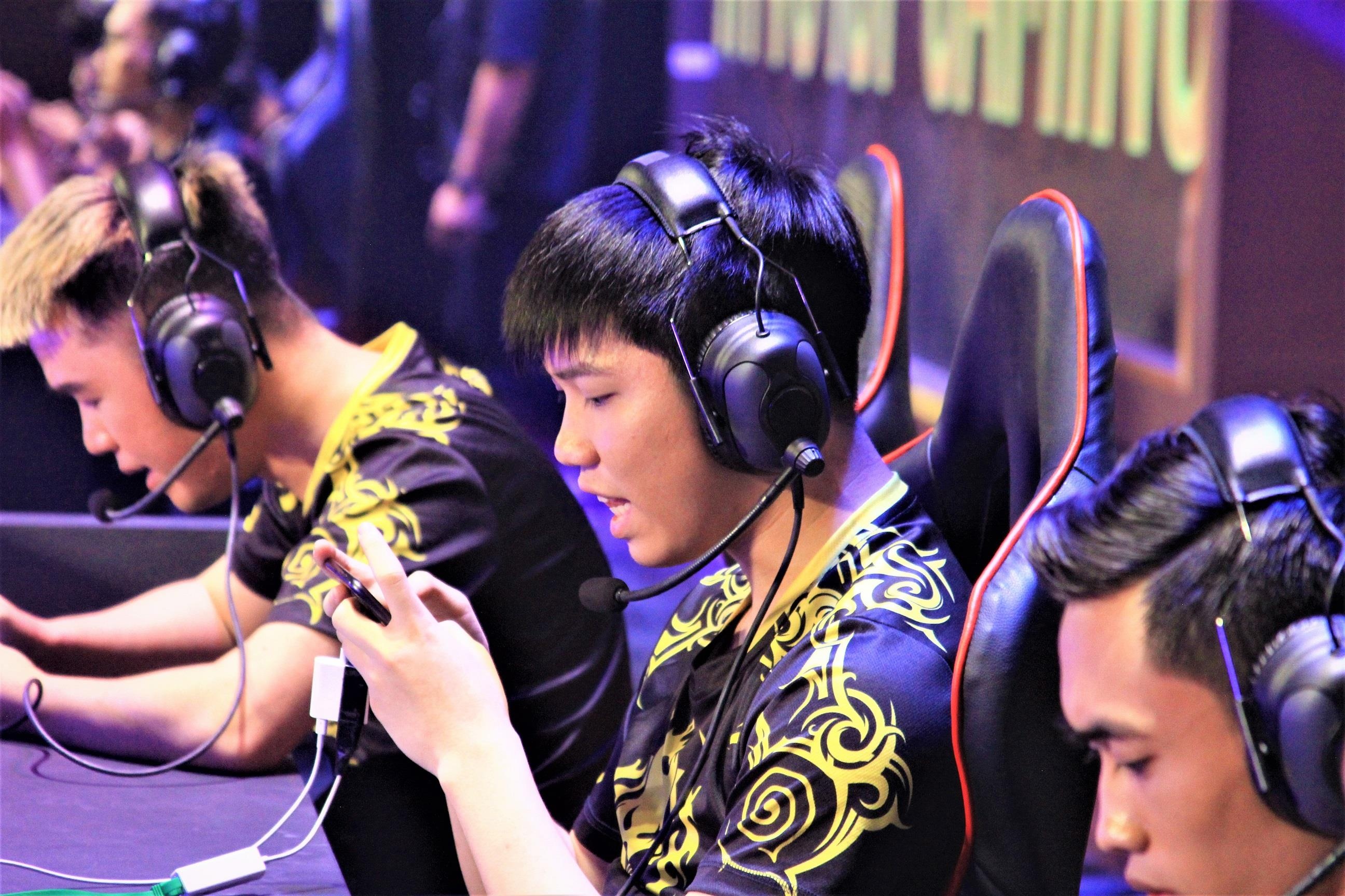 Team Flash tuyen chon Lien Quan SEA Games 30 anh 7