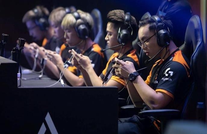 Tuyen Lien quan VN vo dich the gioi vua thua dau hinh anh