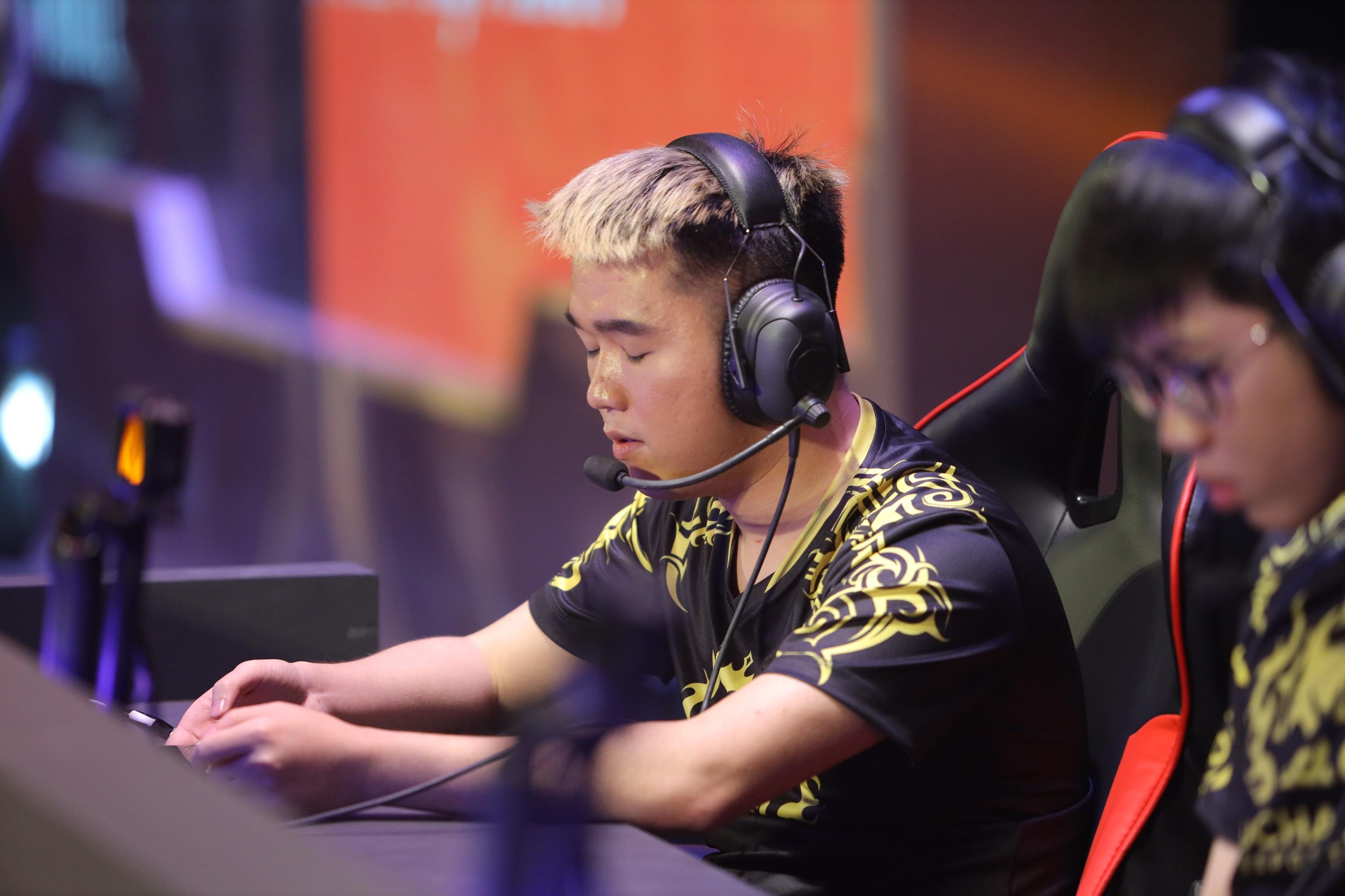 Tuyen Lien Quan VN di SEA Games lai thua tham hinh anh