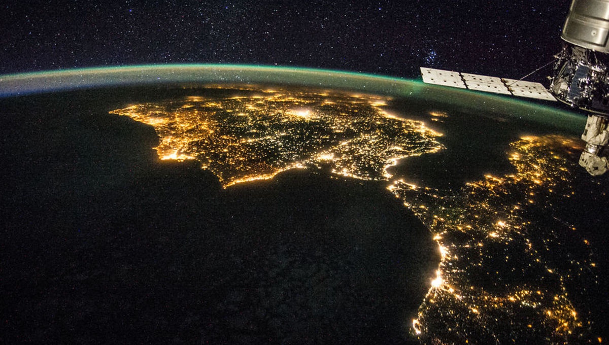 Công nghệ Mặt Trăng nhân tạo ảnh 2 Cong nghe Mat Trang nhan tao anh 2