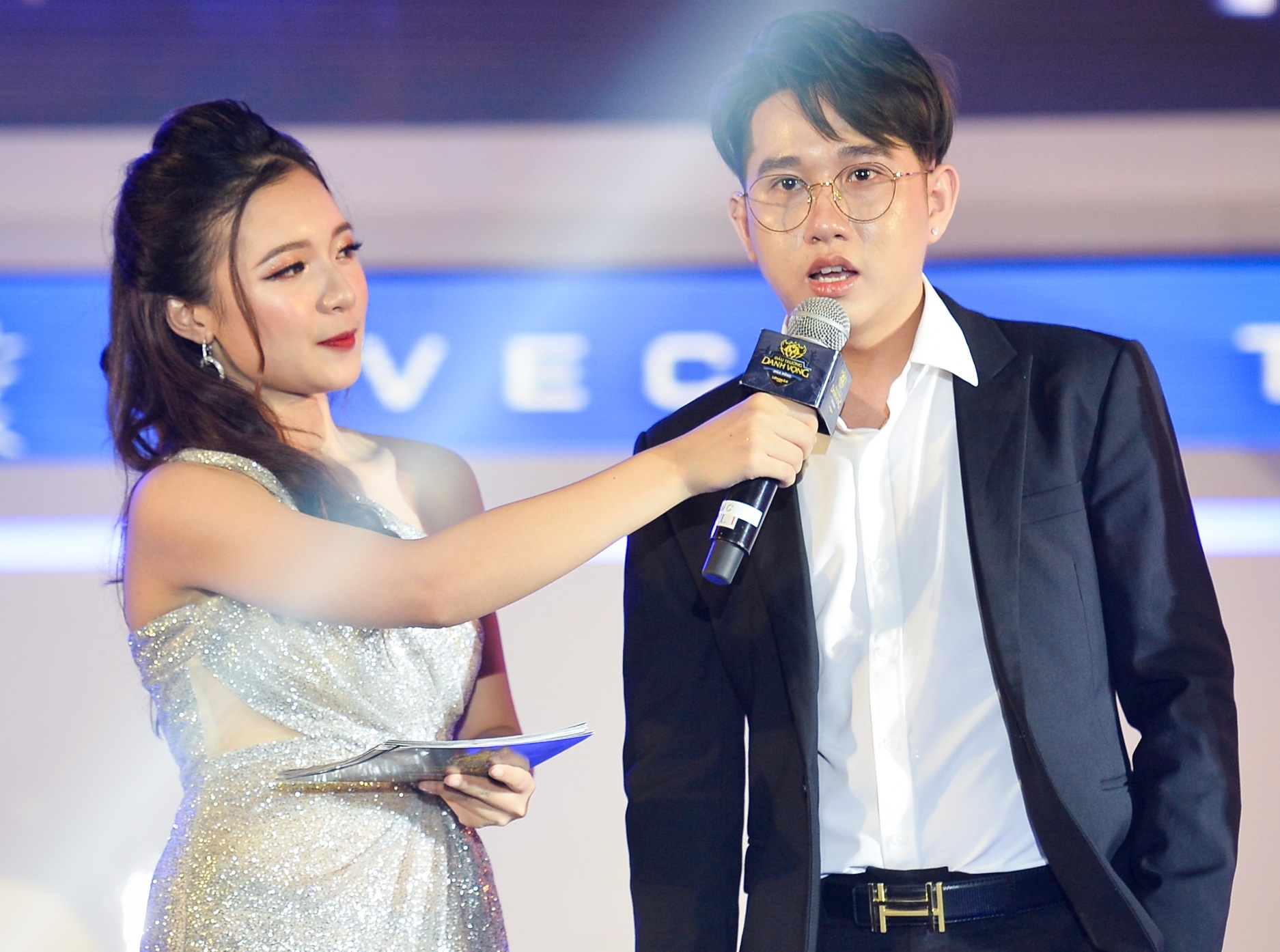 Team Flash de bep doi thu,  tien vao chung ket anh 4