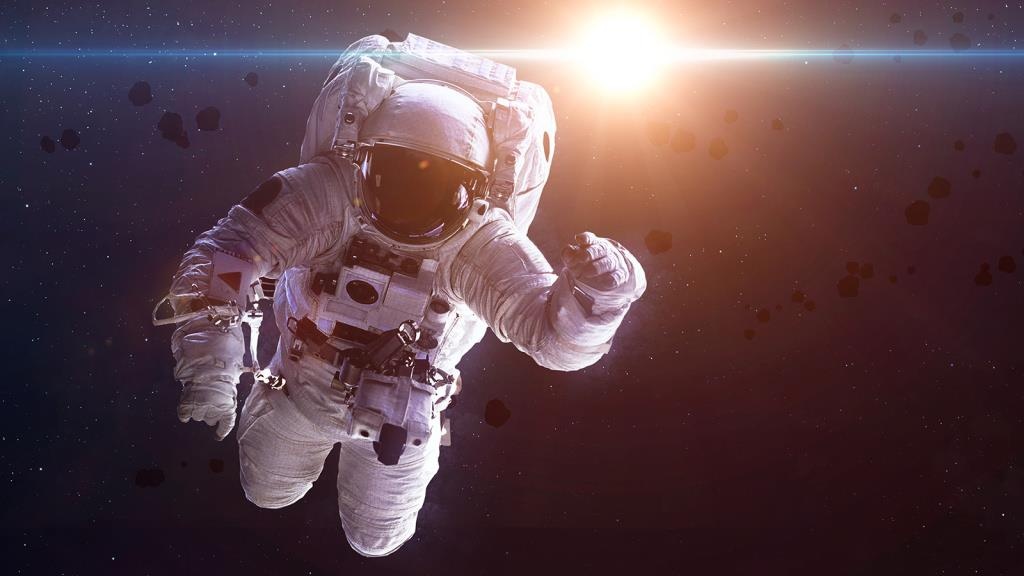 No luc di tim Trai Dat thu 2 cua nhan loai hinh anh