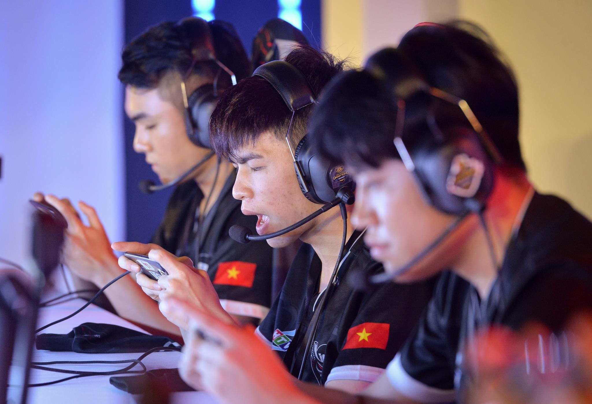 De Quillen 'can team', Viet Nam lai hoa dang tiec truoc Dai Loan hinh anh