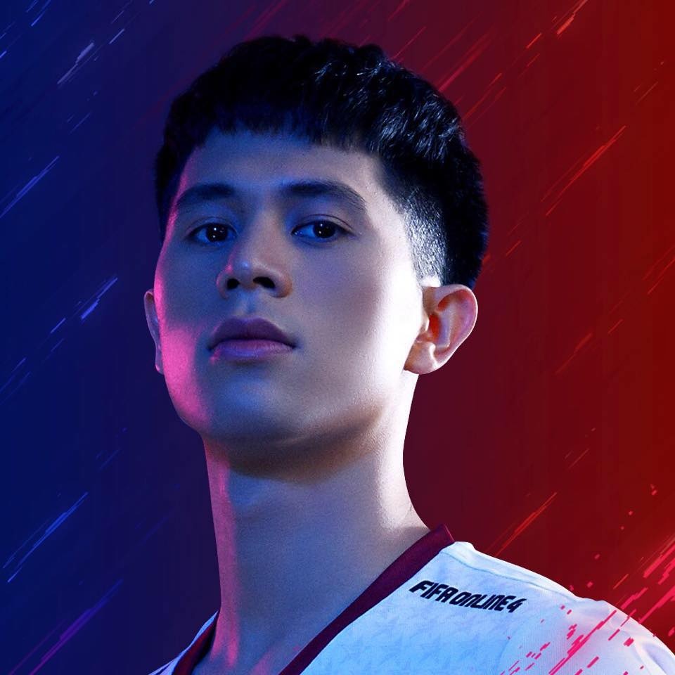 Van Hau,  Duy Manh,  Dinh Trong trong FIFA Online 4 anh 3