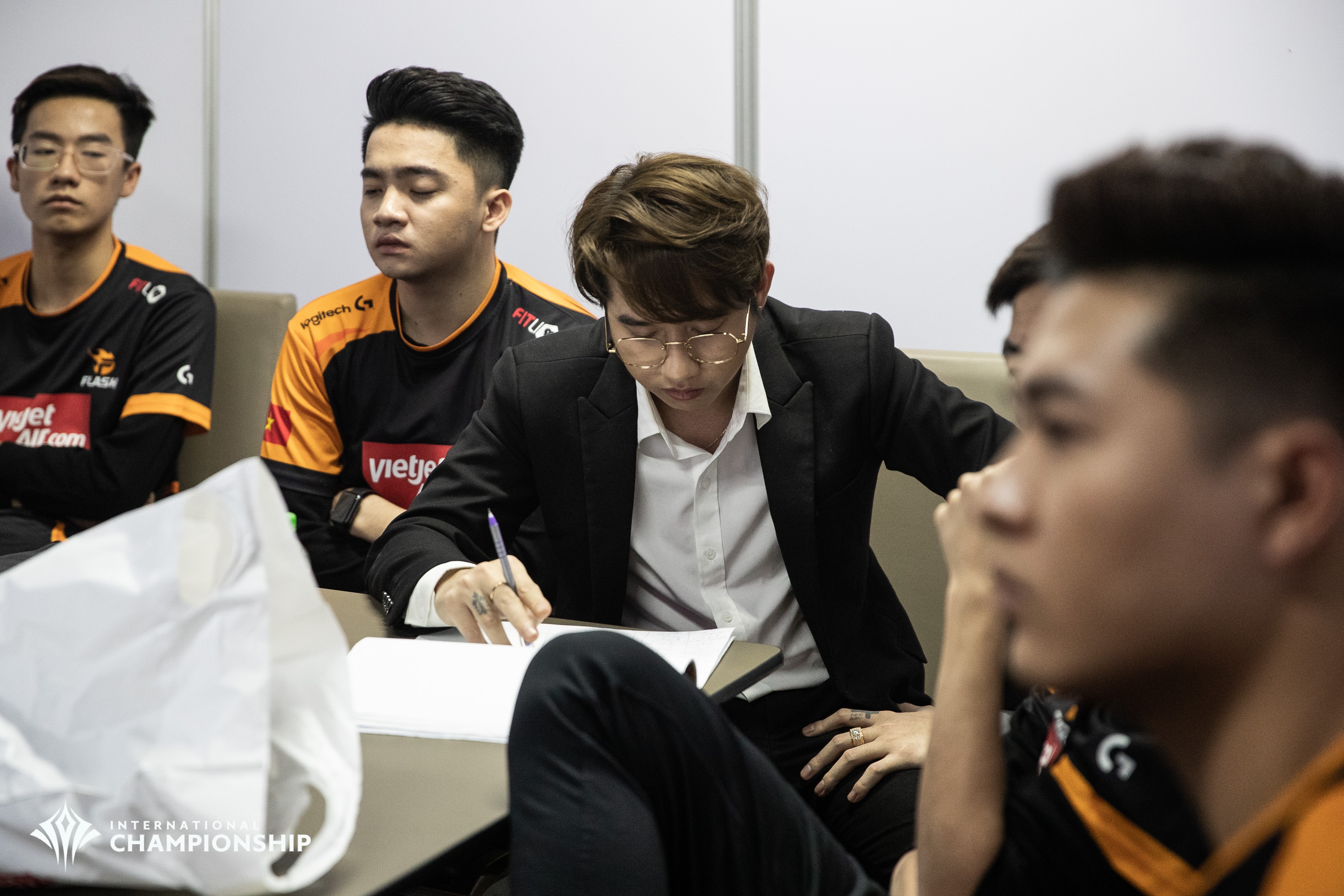 Team Flash vo dich AIC 2019 anh 2