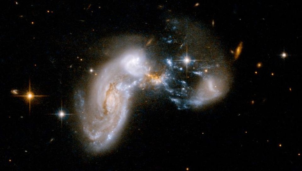 Nhung vu no lon nhat  tung duoc thay trong vu tru anh 3