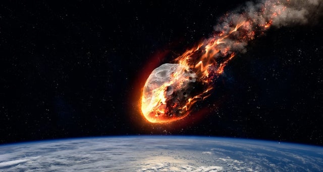 Mot thien thach dang lao nhanh ve phia Trai Dat hinh anh