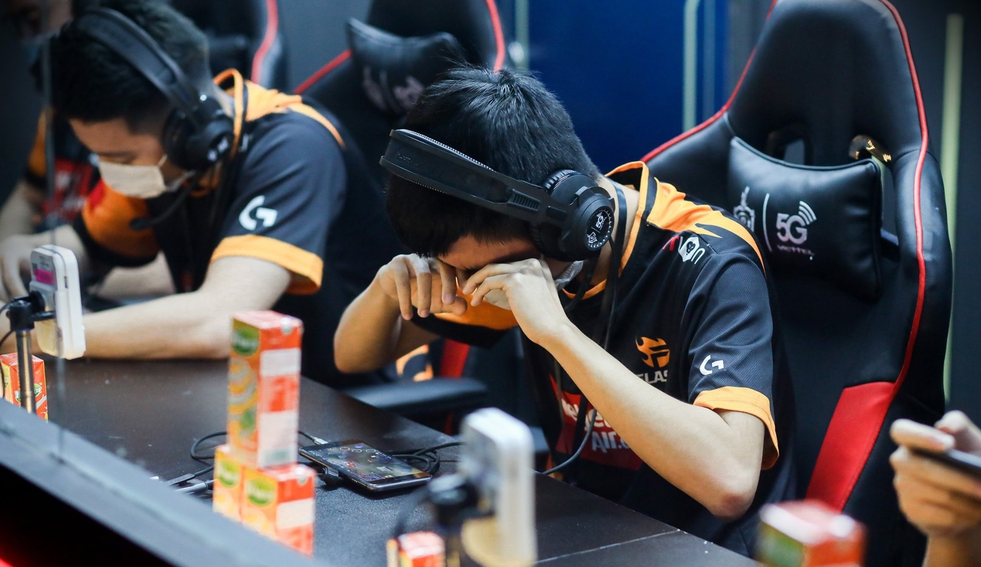 Giam doc Team Flash chi trich binh luan vien giai dau Lien Quan anh 3