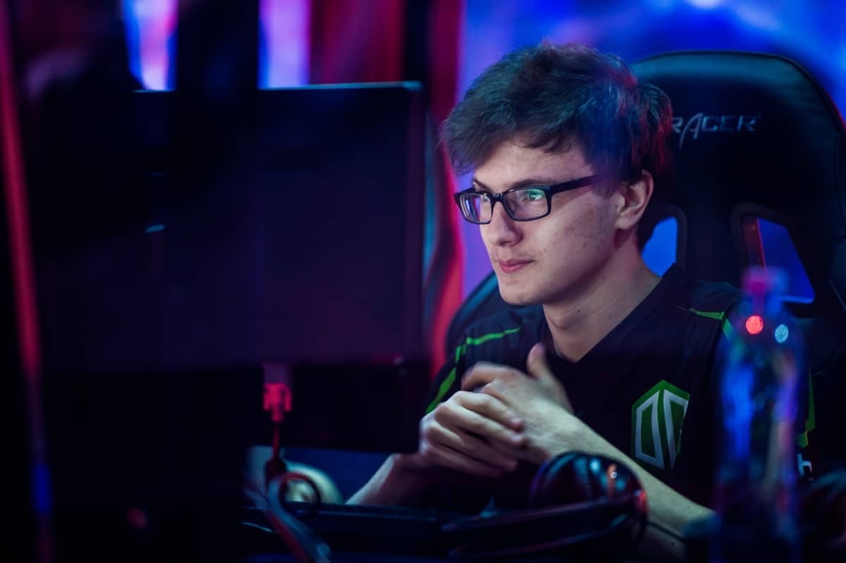 Thao tac tay chong mat cua tuyen thu eSports, hon 800 hanh dong/phut hinh anh