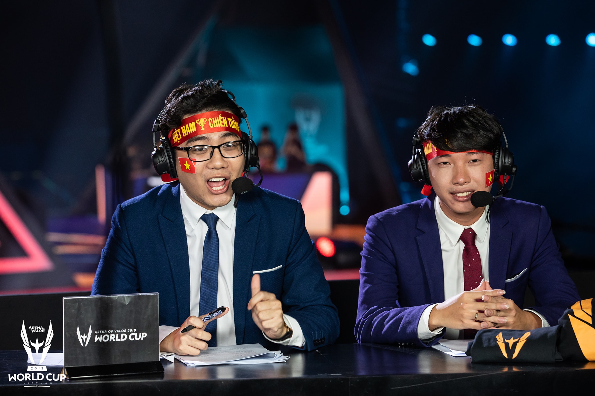 Binh luan vien Tung Hoa Mi Lien Quan Mobile anh 2