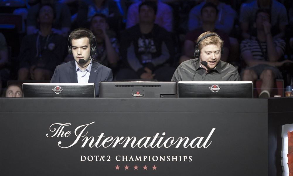 BLV huyen thoai Dota2 bi cao buoc quay roi tinh duc anh 2