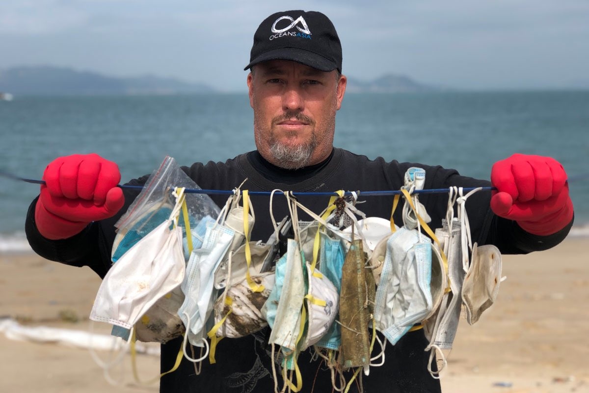 Covid-19 chua qua,  dai duong da tran ngap rac y te anh 3