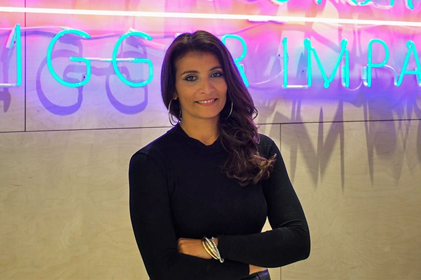 'Neu dao duc la tien,  Facebook da pha san' anh 2