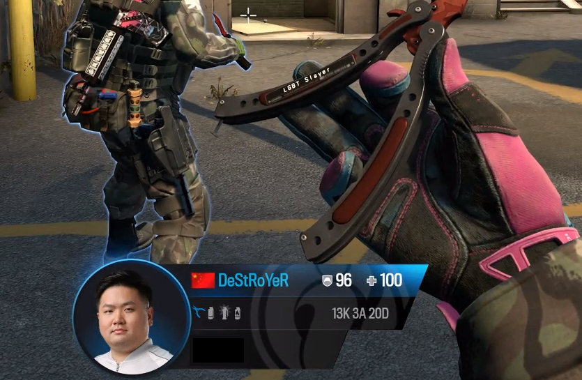 Tuyen thu CS:GO gay gian du vi dat ten vu khi 'Ke tieu diet LGBT' hinh anh