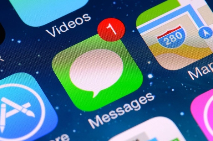 Nguoi dung VN lien tuc nhan quang cao ca cuoc vi ke ho iPhone hinh anh