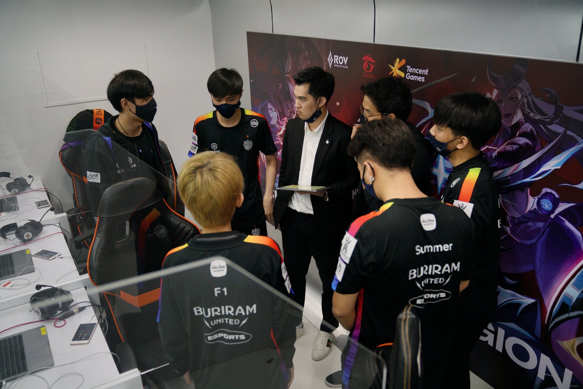 Dai dien Dai Loan len ngoi Lien Quan APL sau 4 gio thi dau anh 1