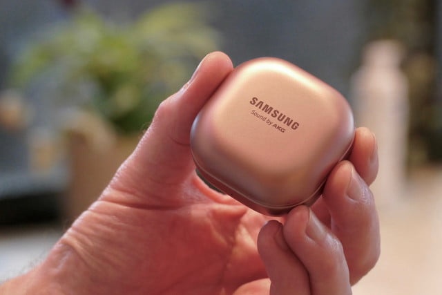 Galaxy Buds Live co gia 169 USD anh 3