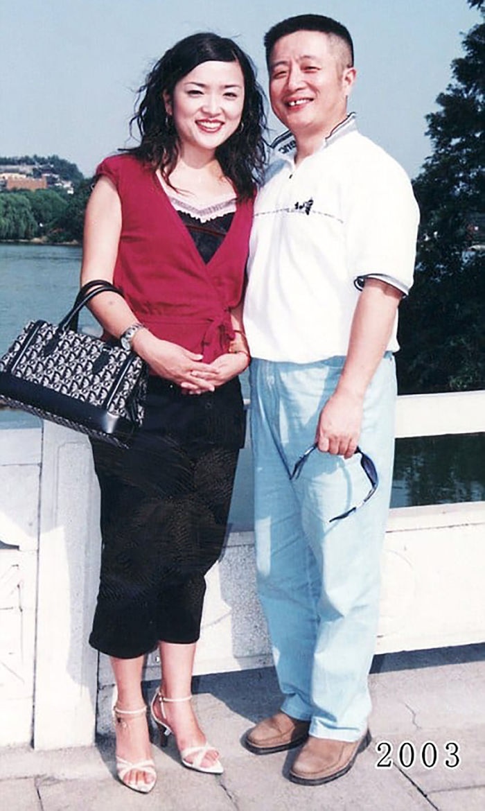 Anh cha va con gai tai cung mot diem suot 40 nam anh 12