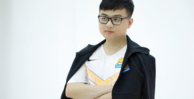 Bao Han cho tuyen thu VN toa sang tai chung ket the gioi LMHT anh 1