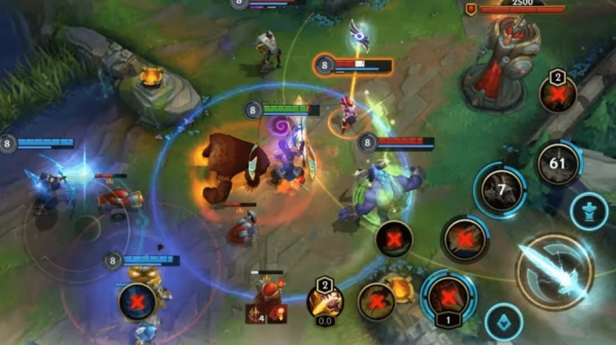 Xuat hien ban hack Toc Chien cho iOS va Android hinh anh