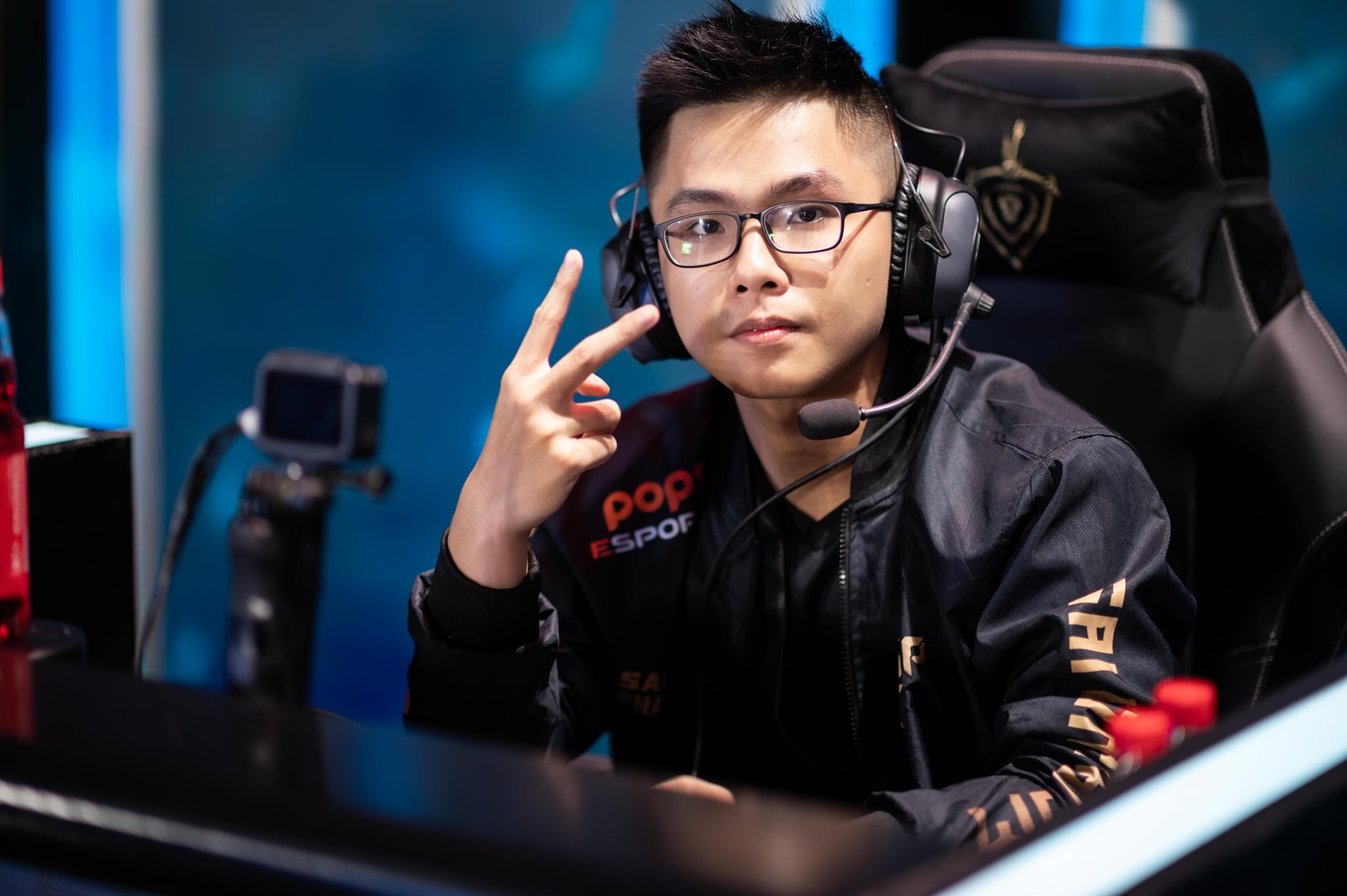 Chua day 20 tuoi, Lai Bang kiem duoc tram trieu dong tu choi game hinh anh